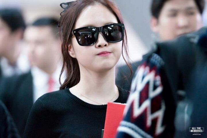 선글라스 낀 나은이 | 인스티즈