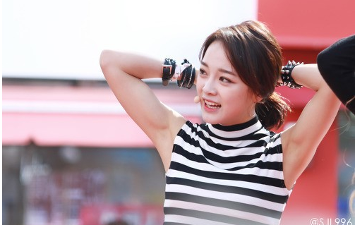 김세정 근육 모음 | 인스티즈