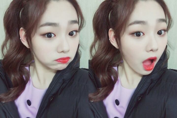 오늘자 강미나 셀카 | 인스티즈