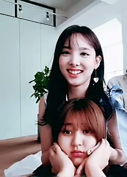 [트와이스] 이것은 지효의 쌩얼 | 인스티즈