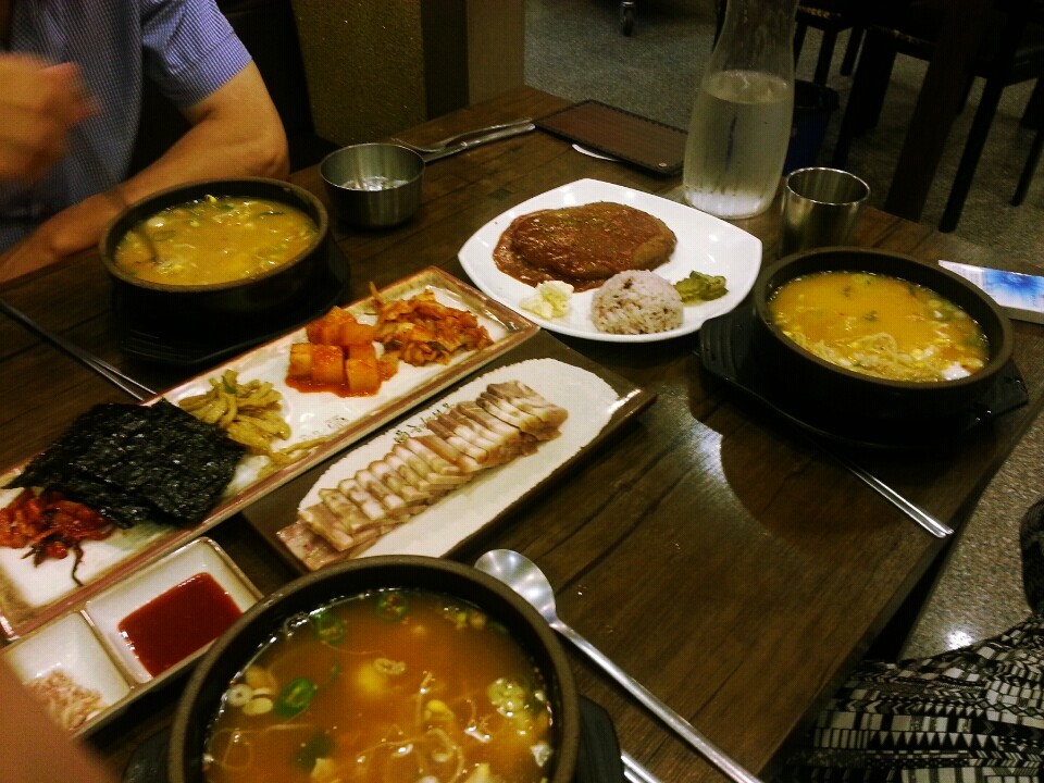 불곰 콩나물국밥 이미지