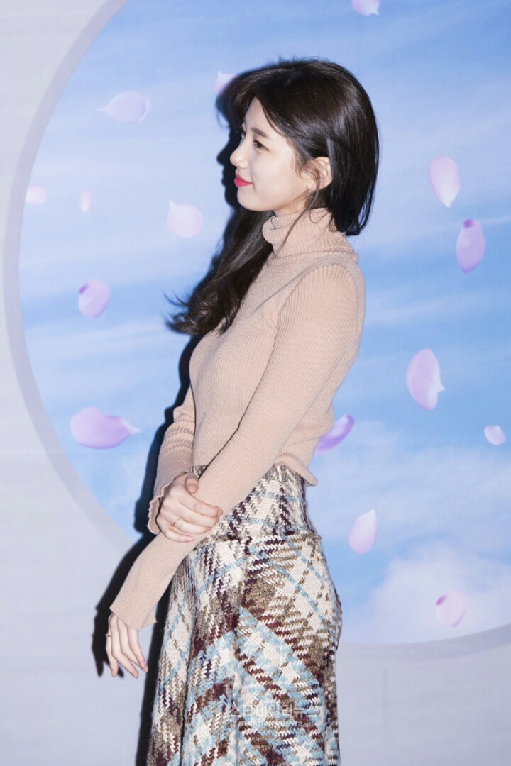 오늘자 수지 비주얼ㄷㄷㄷ | 인스티즈