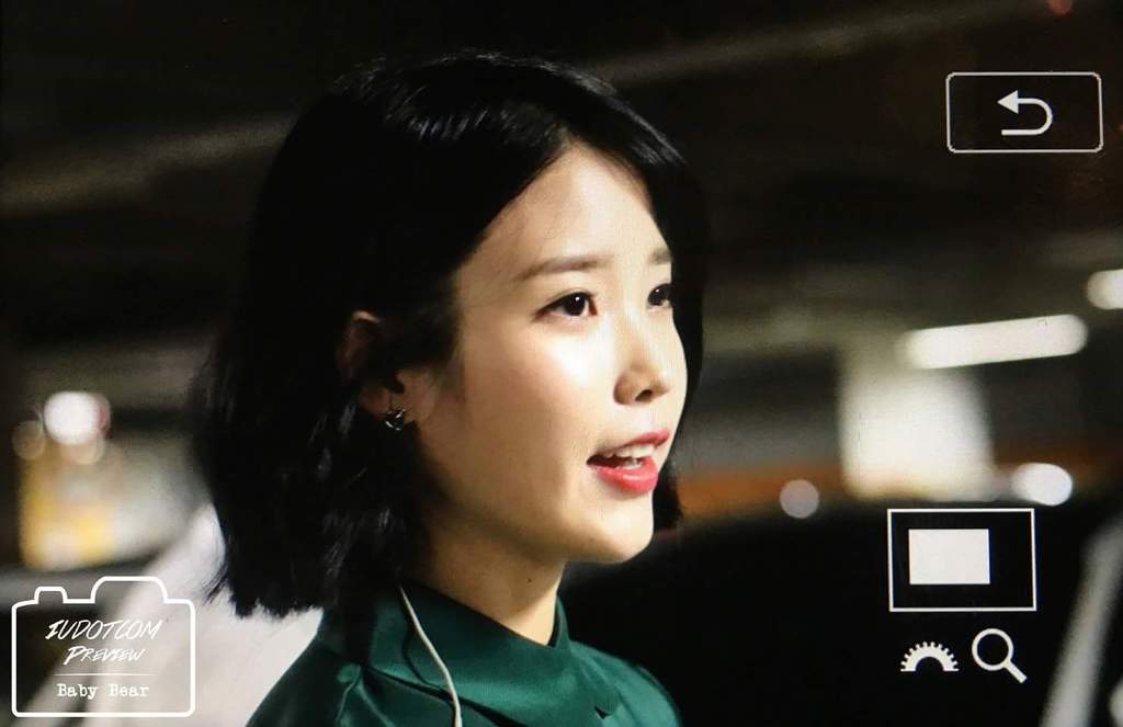 미모 미친 오늘자 아이유 단발.jpg | 인스티즈
