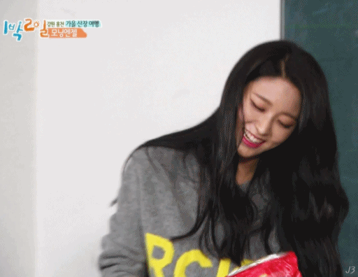 어제자 1박2일 설현 움짤.gif(데이타 주의) | 인스티즈