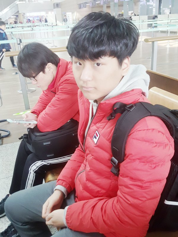[LOL] 출국하는 SKT.JPG | 인스티즈