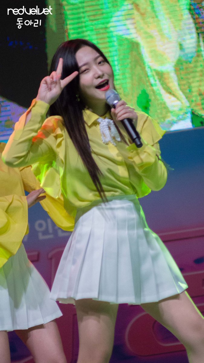 레드벨벳 동아리 회원이 찍은 레드벨벳 사진.JPG | 인스티즈