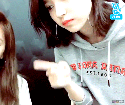 묘이 미나(feat.쯔위).gif | 인스티즈