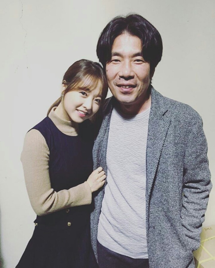 박보영과 오달수 | 인스티즈