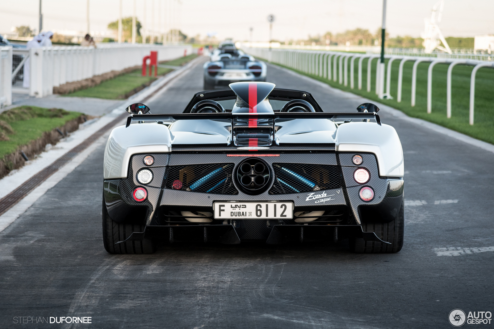 부가티 베이론 vs 포르쉐 918 스파이더 vs 람보르기니 아벤타도르 vs 파가니 존다 | 인스티즈