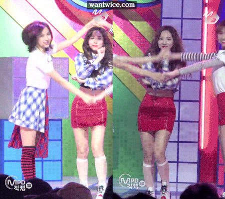 트와이스 오늘 엠카 낰낰 무대에서 쯔위 괴롭히는 정연 지효 | 인스티즈