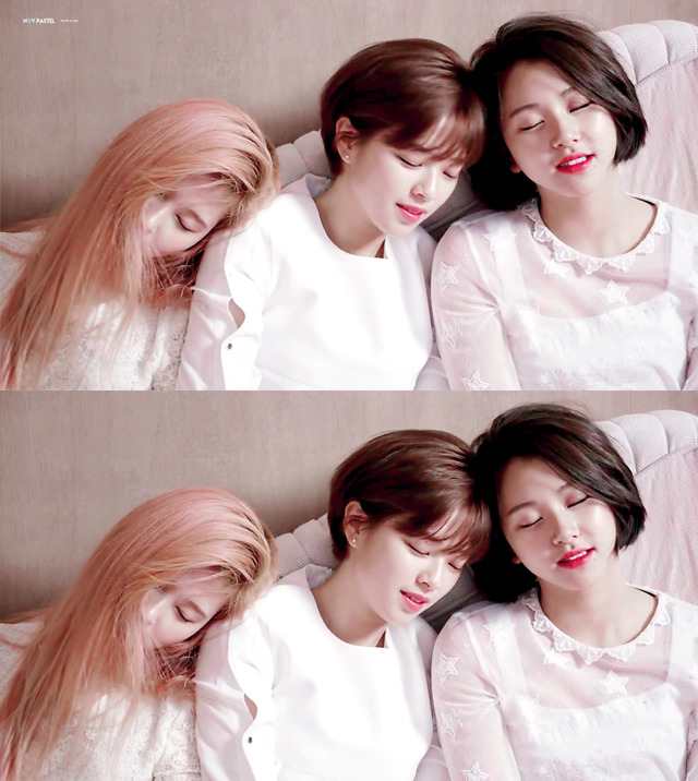 트와이스 얼굴 막 쓰는 애가 진지해질 때.gif | 인스티즈