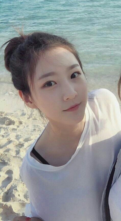 괌으로 여행 갔다는 김새론 | 인스티즈