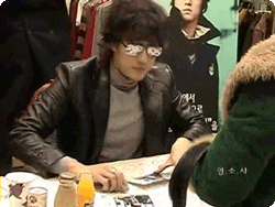 하이파이브,악수 거절 당하는 연예인들 | 인스티즈