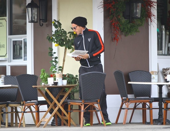 동양 vs 서양 혼자밥먹는거 차이점.jpg | 인스티즈