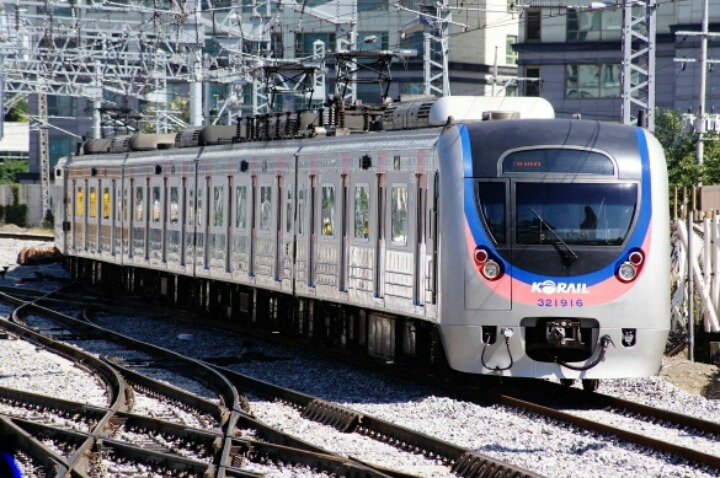 늦게오고 연착심한 지하철 갑.jpg | 인스티즈