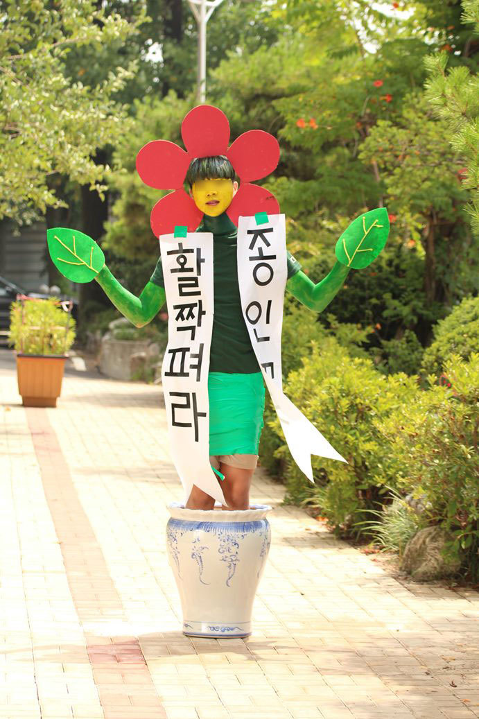 이쯤에서 다시보는 졸업앨범계의 레전설 의고 | 인스티즈