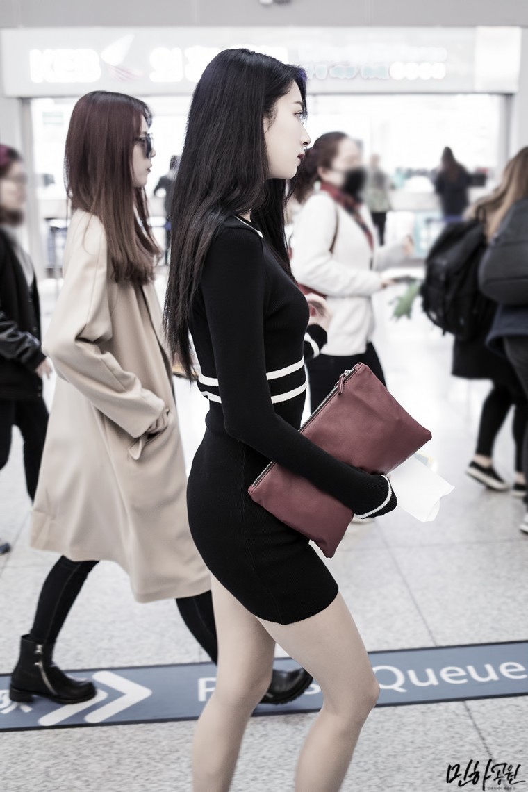 160318 나뮤 꽃단애 민하 인천공항 출국 (진짜 겁나게... 이쁘다...) | 인스티즈