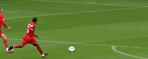 공이 머리에 붙어버리네 그려.gif | 인스티즈