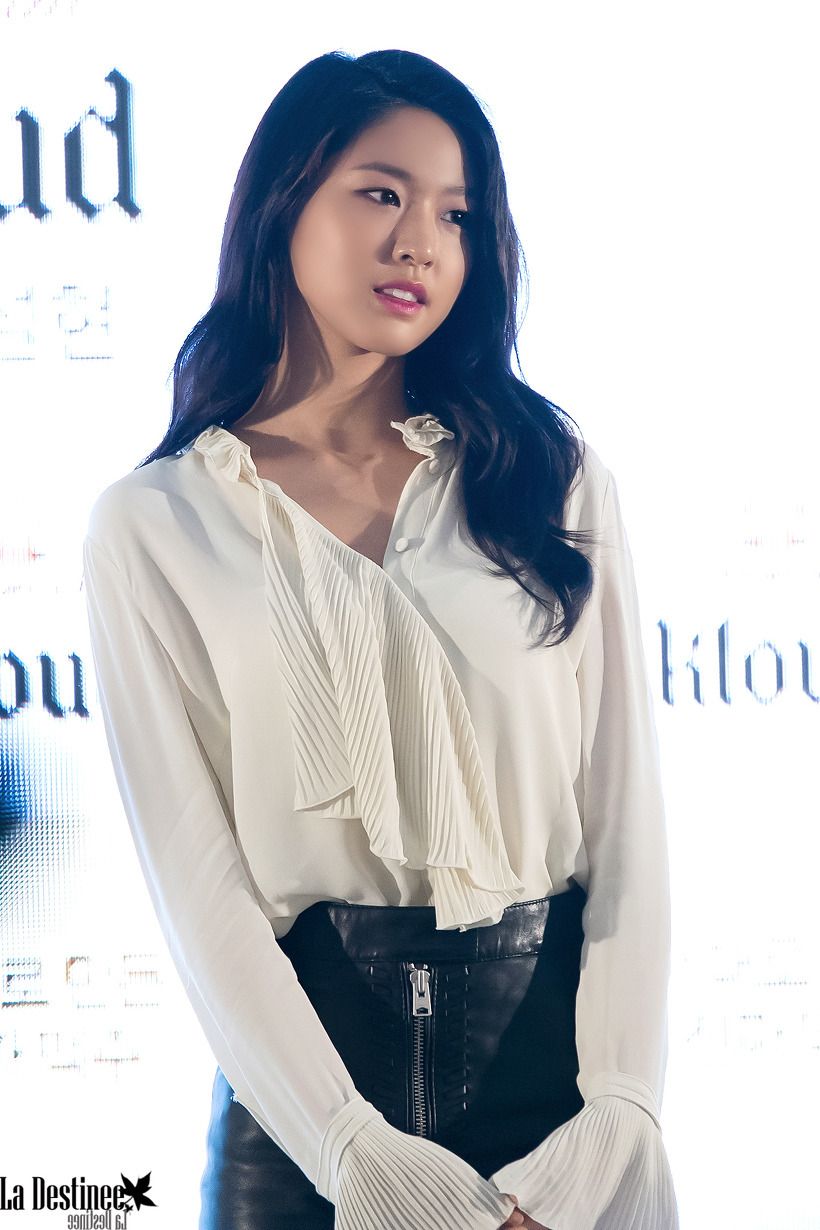 광고요정 김설현 | 인스티즈