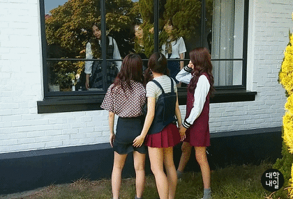 여자친구 예린의 나쁜 손 모음.gif | 인스티즈