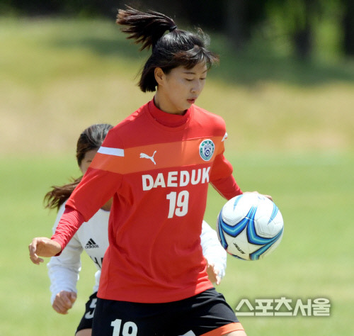 축구하는 여성들 | 인스티즈