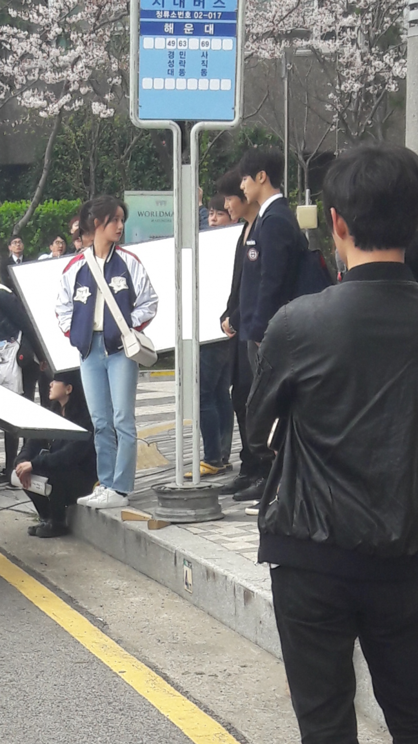 드라마 촬영중인 혜리.jpg (feat. 지성) | 인스티즈