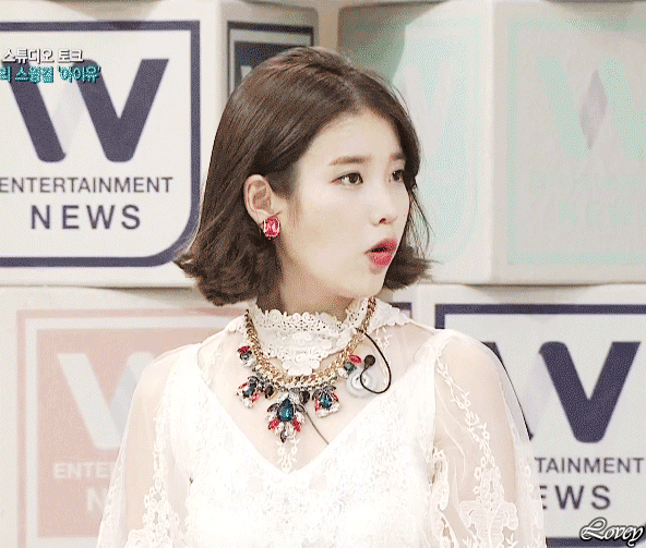 야심한 밤엔 아이유. GIF | 인스티즈