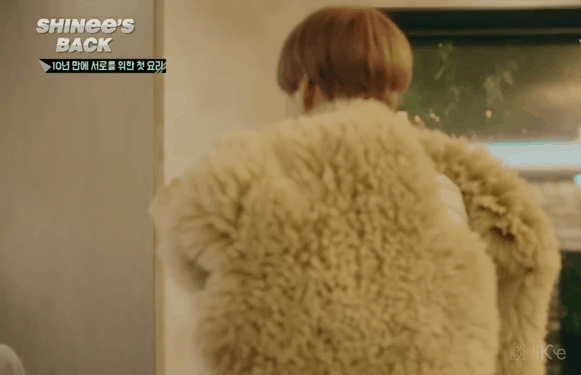 [샤이니] 형들이랑 요리 만들어 먹는 요알못 태민.jpgif | 인스티즈
