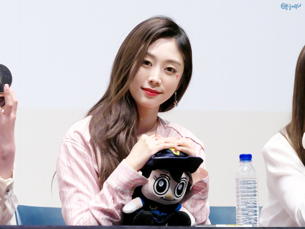 [러블리즈] 이제 잘까해서 지수 | 인스티즈