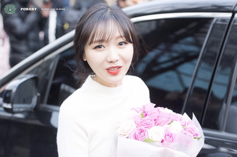 [러블리즈] 손발이 시려워서 수정이 | 인스티즈