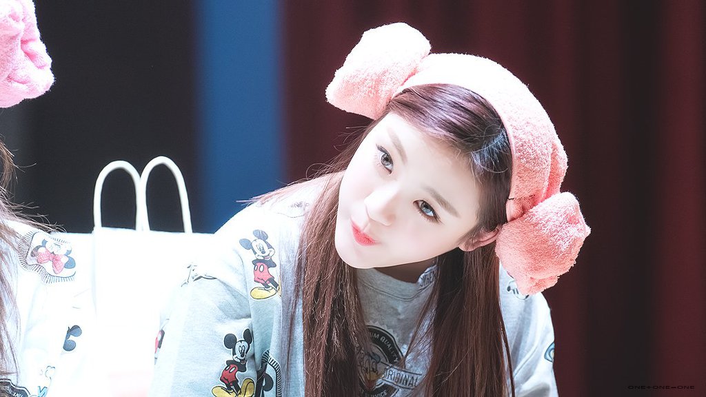 에이프릴의 막냉이 진솔이.jpg | 인스티즈