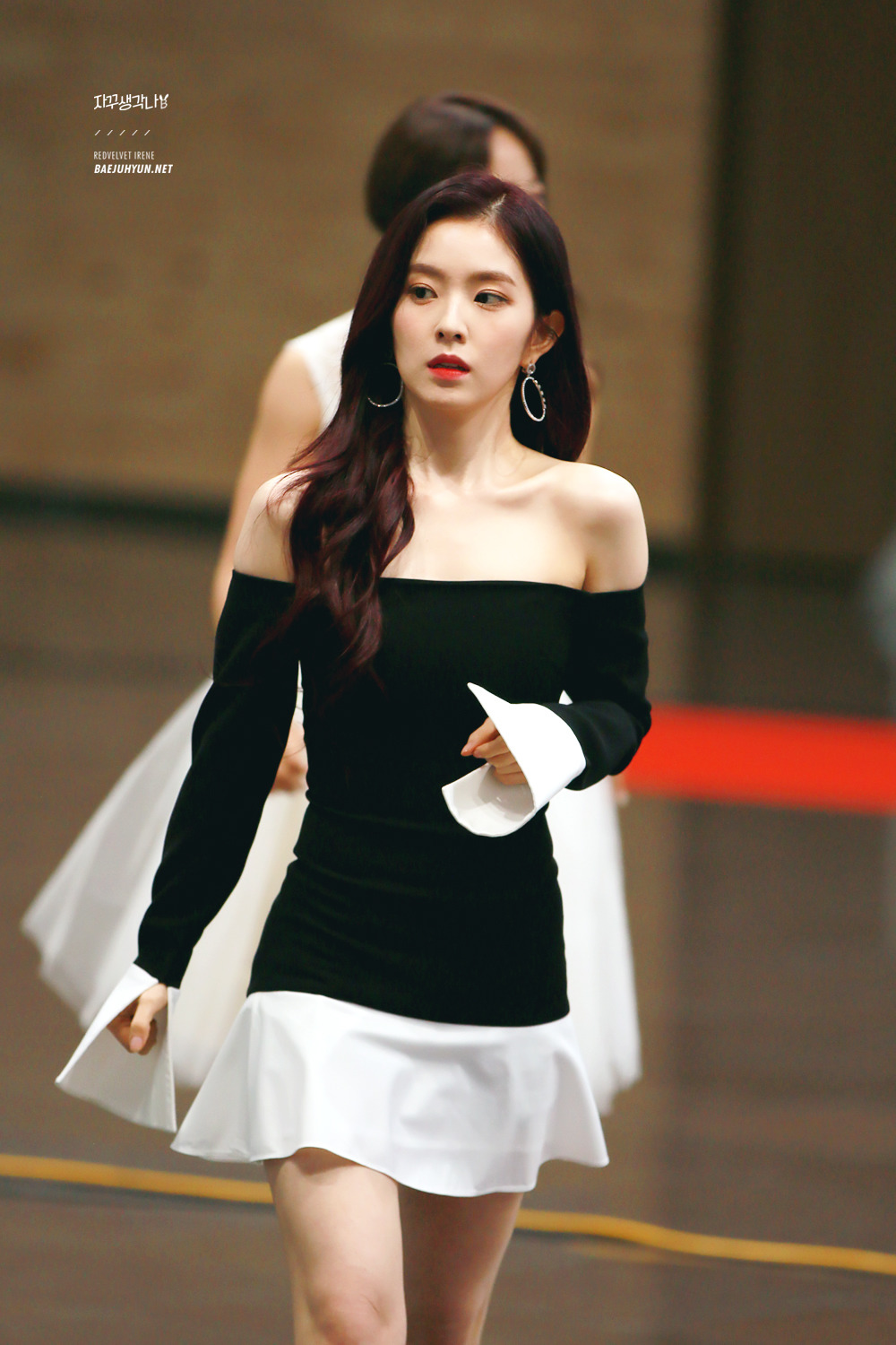 드레스도 잘 어울리는 아이린.jpg | 인스티즈