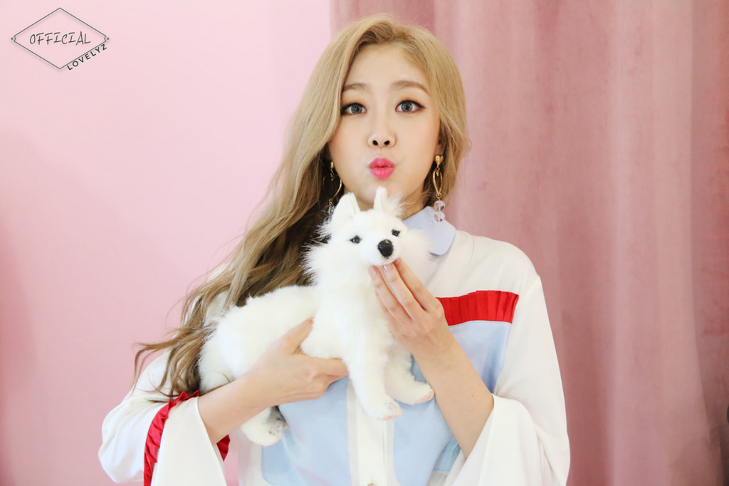 [러블리즈] 연휴기간에도 업로드를 이어나갈 생각이라서 지수 | 인스티즈