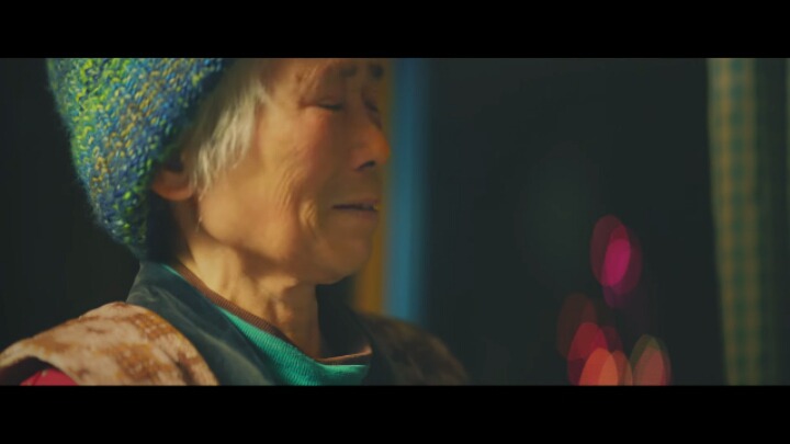 할머니를 기쁘게 해주는 고양이들 2 | 인스티즈