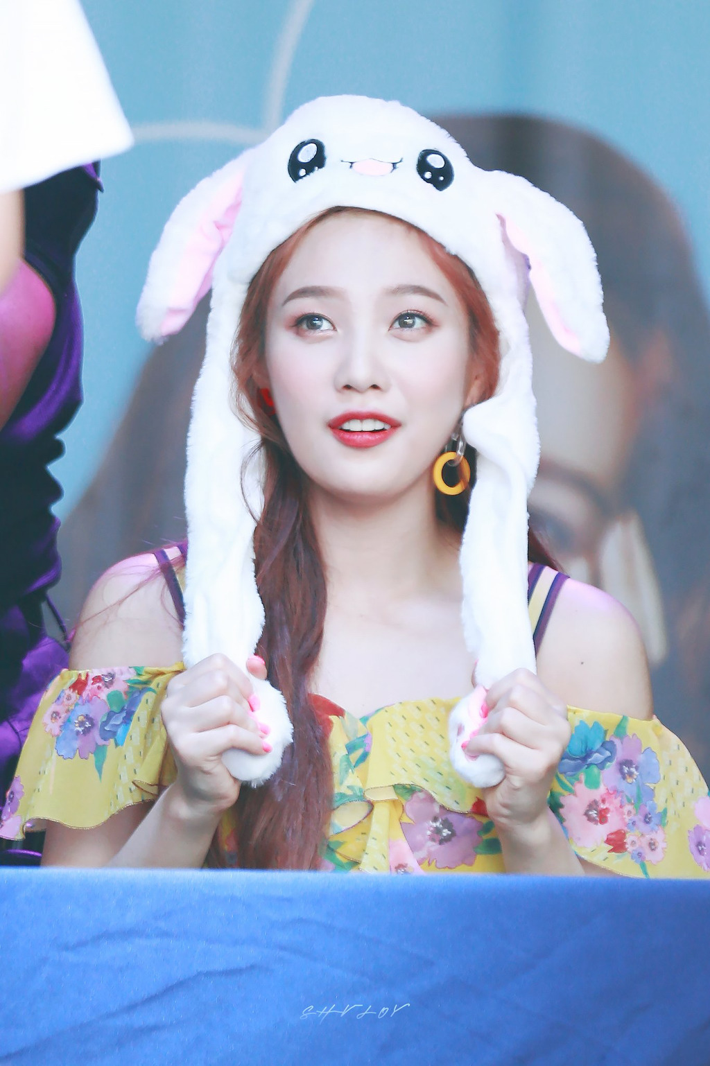 반묶음이 잘 어울리는 레드벨벳 조이.jpgif | 인스티즈