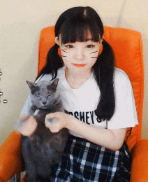 눈을 못뜨는 냥이 레전드.gif | 인스티즈