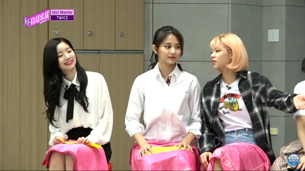 타이타닉 명장면 따라하는 쯔위X정연.jpg | 인스티즈