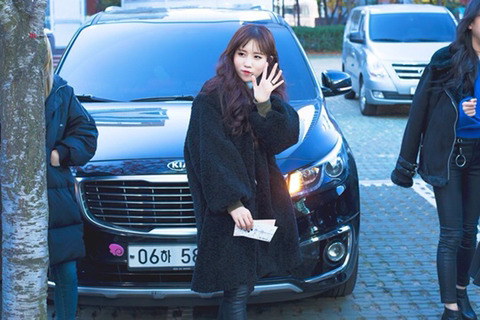 [러블리즈] 친한 형이 플스를 빌려달라는 요구를 해서 명은이 | 인스티즈