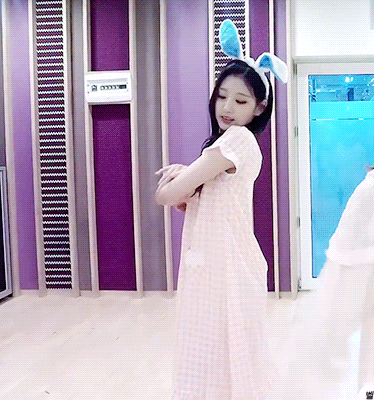 [러블리즈] 삐져나온 코털을 정리해서 예인이 | 인스티즈