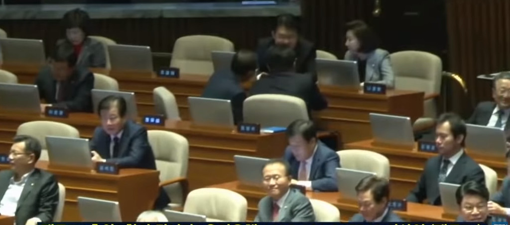 국회의장 문희상이 자기보다 낫다고 극찬한 새내기 국회의원 정은혜 | 인스티즈