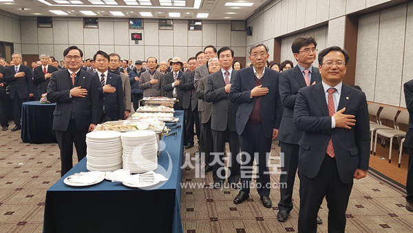 동우회회관 이미지