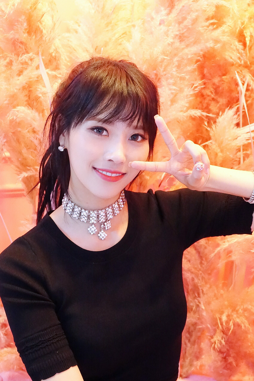 [러블리즈] 피자 먹고 온 사이에 좋은 소식을 들어서 미주 | 인스티즈