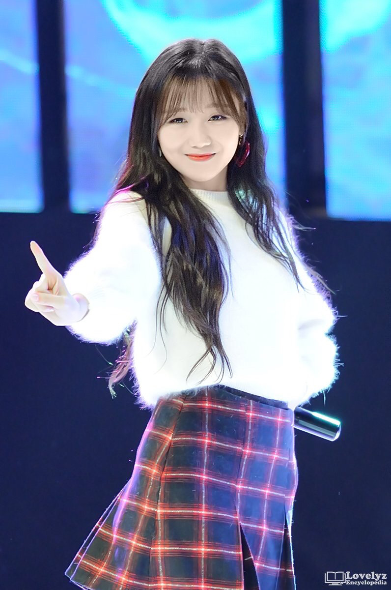 [러블리즈] 카페 명함을 선물 받아서 수정이 | 인스티즈
