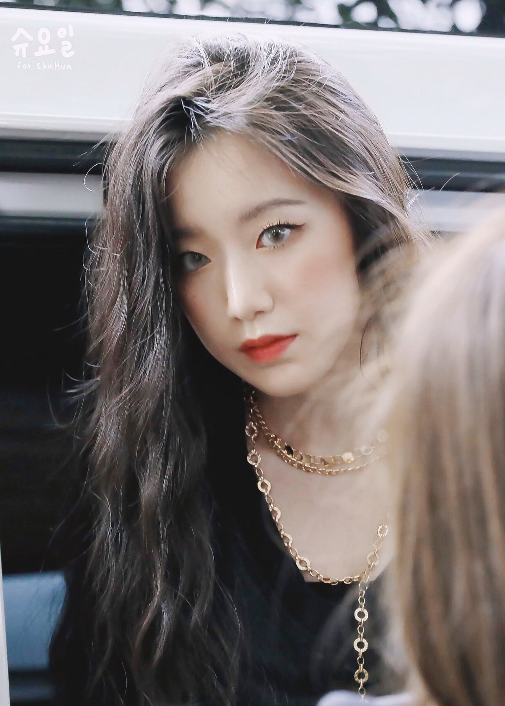 (여자)아이들의 비쥬얼담당 백설공주 슈화.jpgif (311장) | 인스티즈