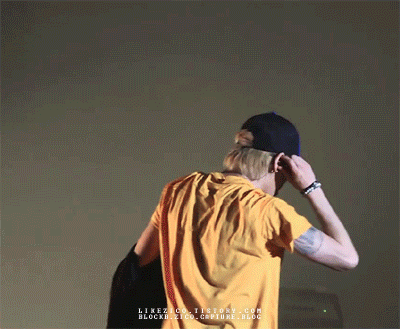 나방먹는 지코.gif | 인스티즈