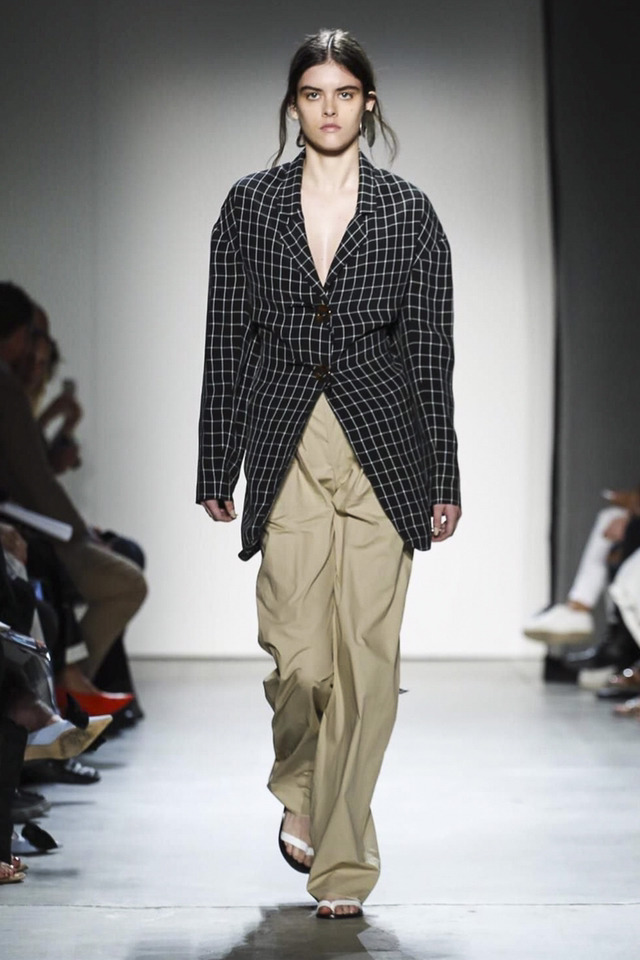 2018 S/S Colovos 컬렉션 (신현지) | 인스티즈
