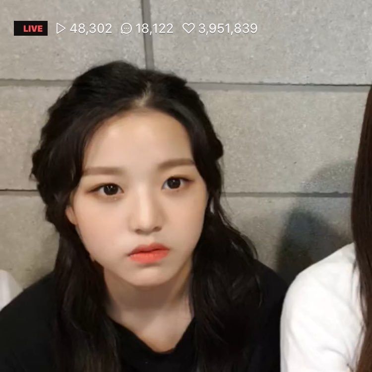 [아이즈원] 양갈래 머리가 잘어울리는 막내 | 인스티즈