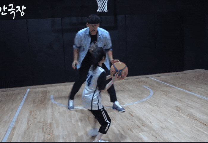 147cm 쏘대장 vs 221cm 하승진 1on1 하이라이트.gif | 인스티즈