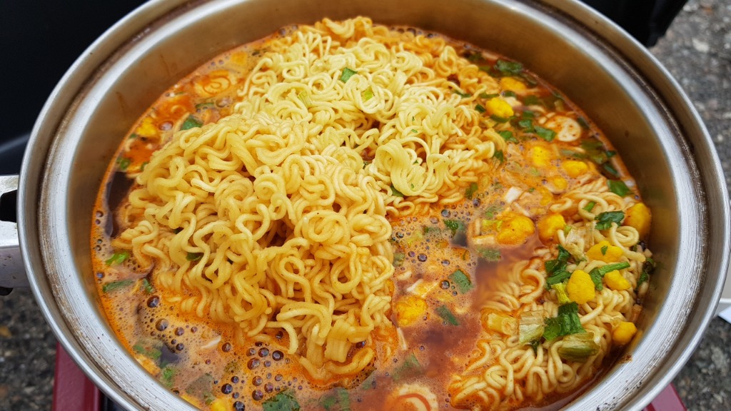라면이 세상 제일 맛있는 장소 | 인스티즈