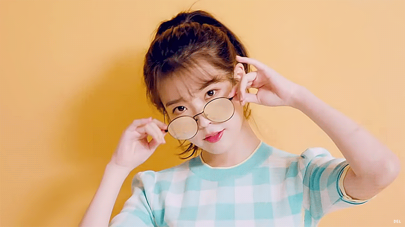 베디베로 안경 아이유.gif | 인스티즈